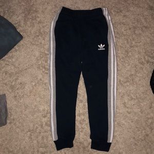 Adidas sweatpants